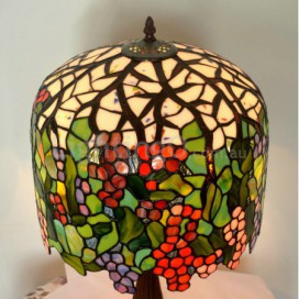 Retro Grape Round Stained Glass Table Lamp